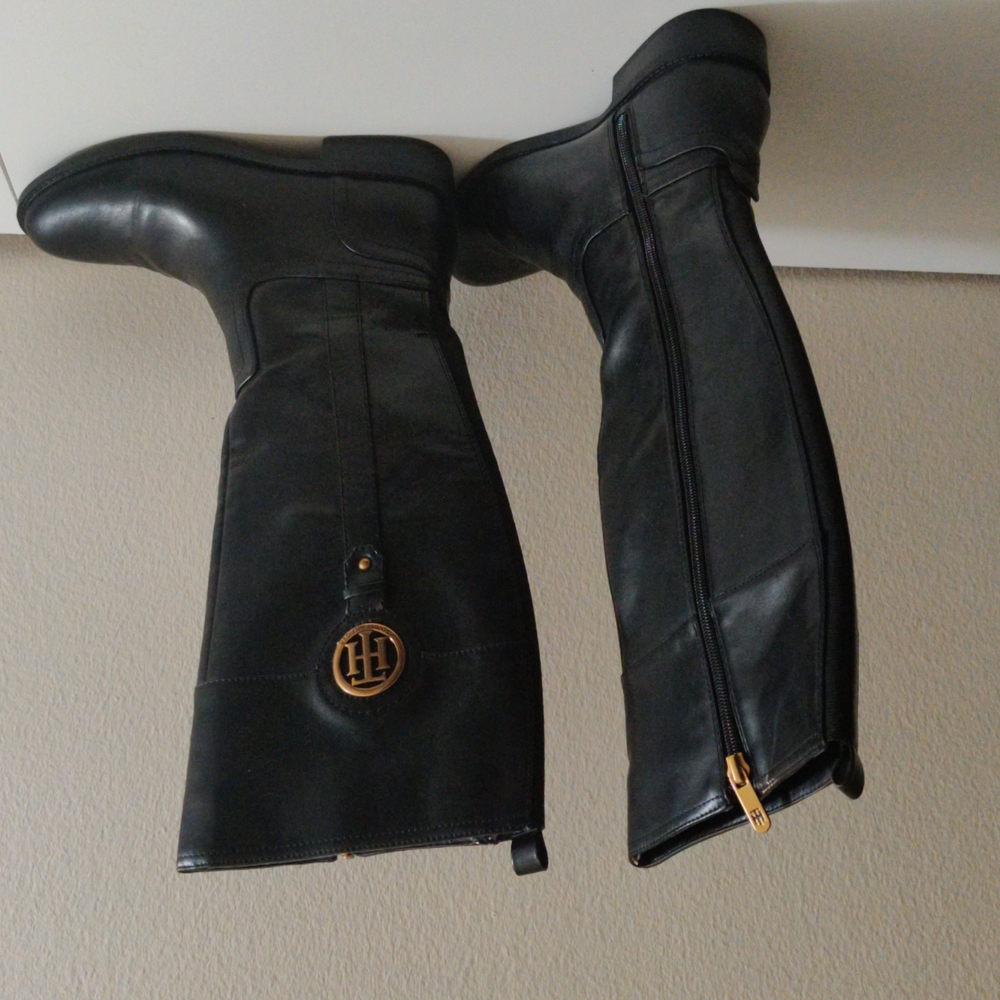 Tommy Hilfiger leather boot